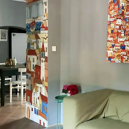 Сasa de vacaciones With Private Garden 1200 M2