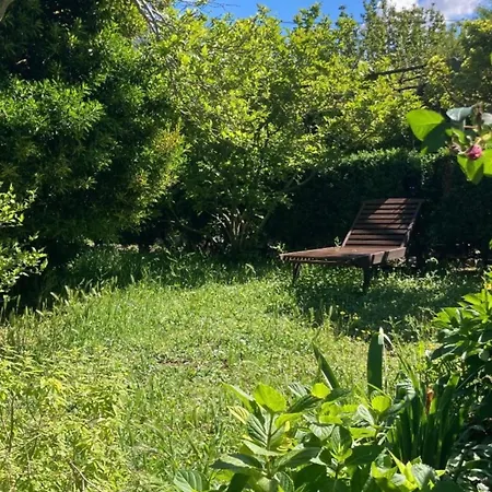Сasa de vacaciones With Private Garden 1200 M2 *